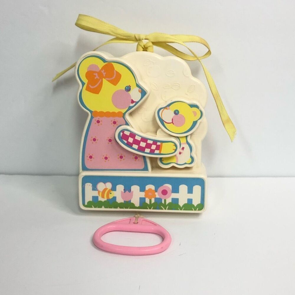 vintage 1983 tomy pull a byes kissing bears baby toy string pull crib musical wo